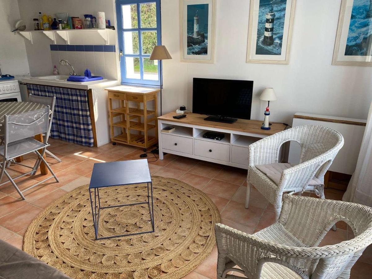 Maison Cosy 1 Chambre Avec Jardin, A 200M De La Plage Des Grands Sables - Fr-1-418-163 Locmaria Dış mekan fotoğraf